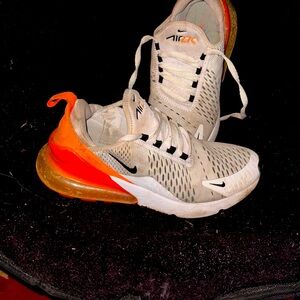 Needs a good cleaning.